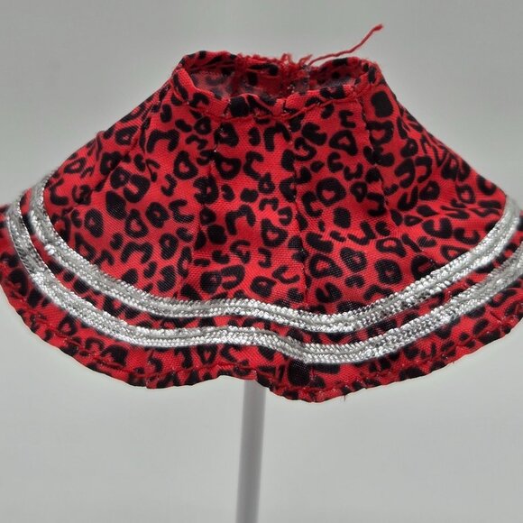 Red & Black Leopard Print Doll Outfit With "01" Top - Picture 2 of 7